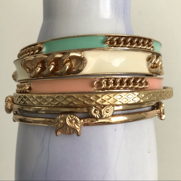 Set of 6 bracelets gold tone - Picture 4 of 7